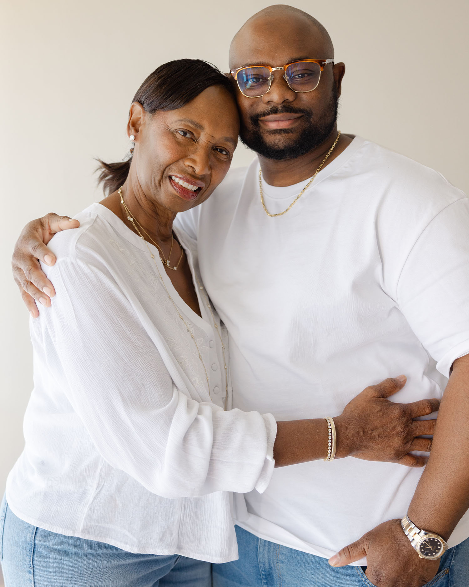 Diamonds Direct Diamonds Direct Mother’s Day employee photoshoot showcasing gold jewelry.